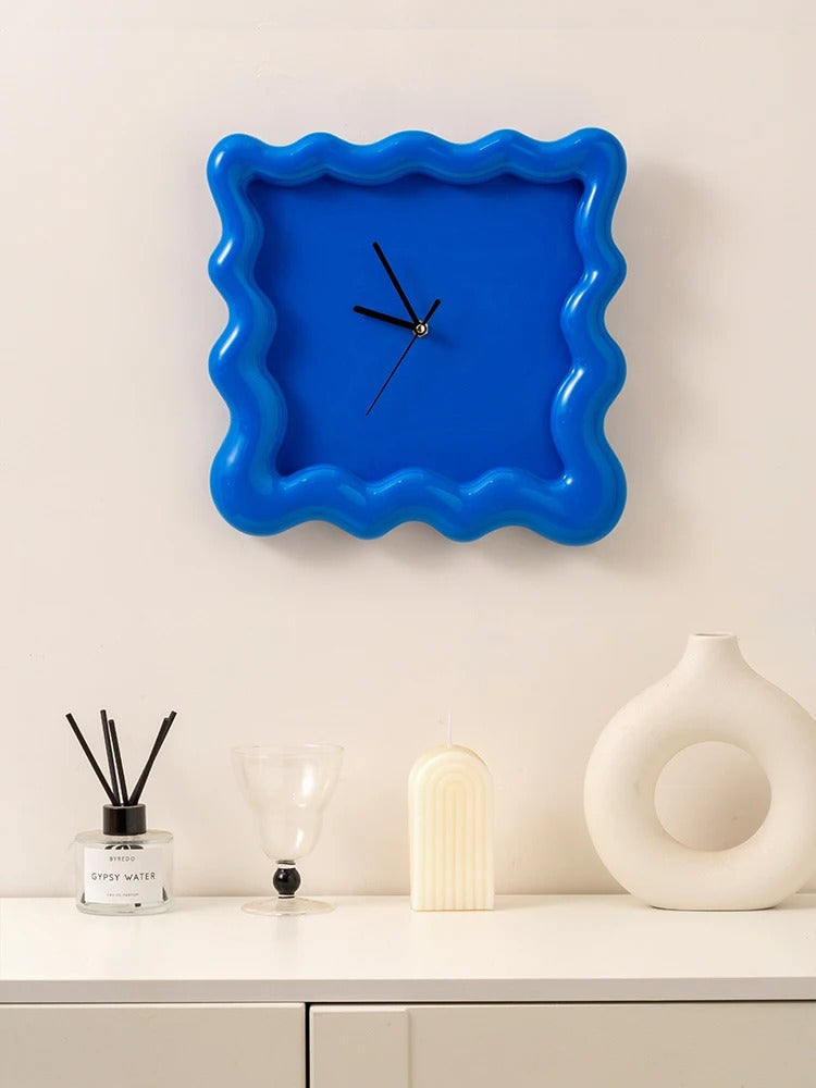 JUNOHR Trendy moderne vægur | legende design, 30 cm stort vægur