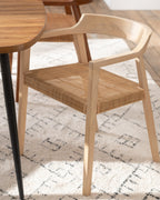 SYLFORM Spisestuestol i Natur Teaktræ